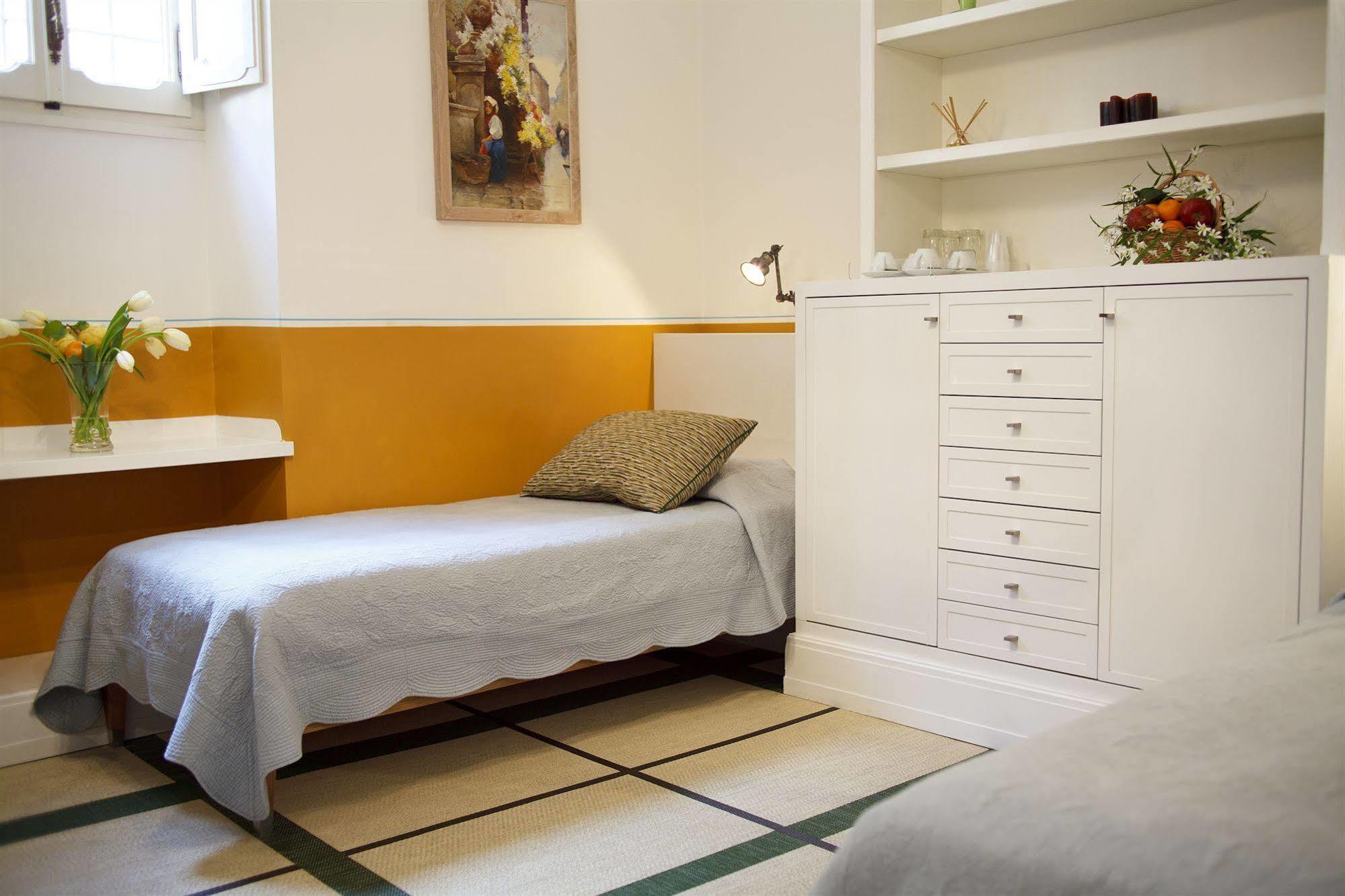 Piazza Di Spagna Prestige 2* Roma