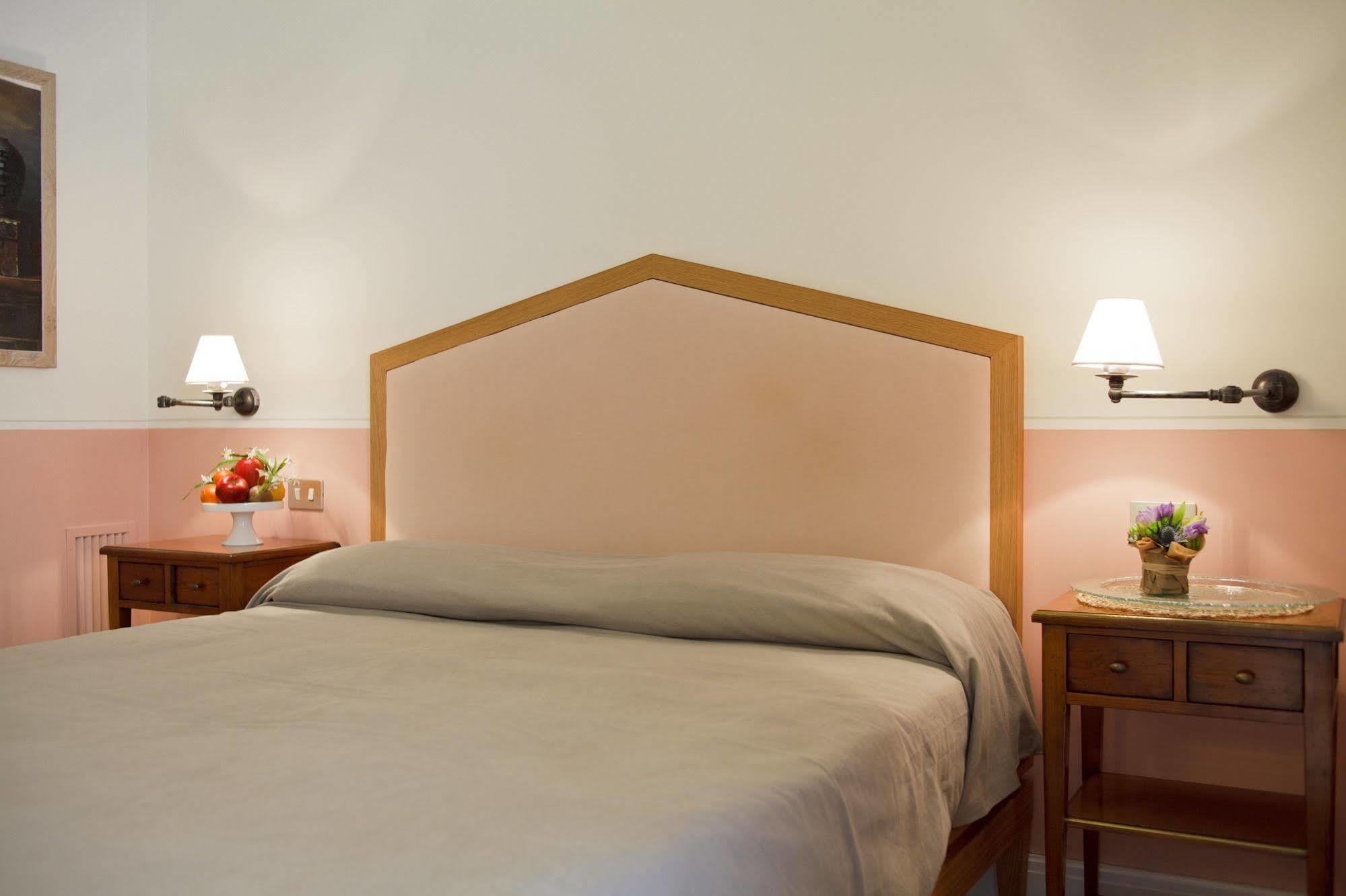 Piazza Di Spagna Prestige Pensión